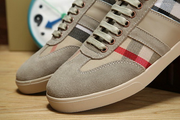 Burberry Fashion Men Sneakers--012